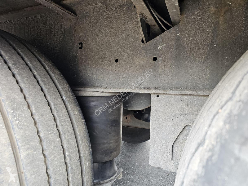 Semitrailer Krone 27 | SAF DISC | NICE CHASSIS .
