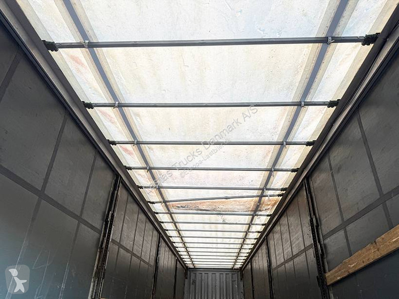 نصف مقطورة Krone Curtainsider / Planenauflieger