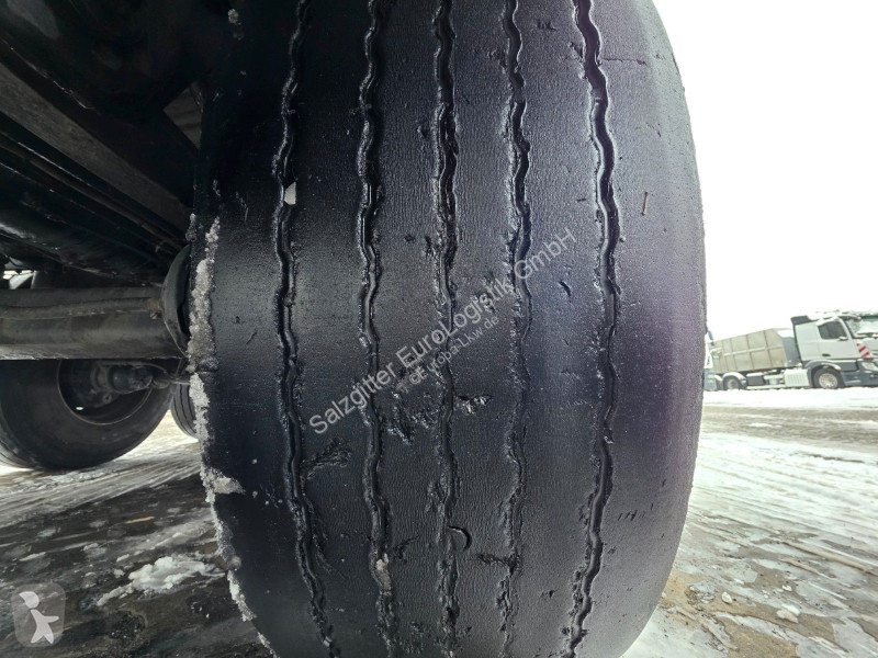 نصف مقطورة Feldbinder KIP 52/7000/A/2 / ADR AT...