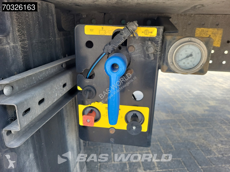 نصف مقطورة Schmitz Cargobull SCB*S3B 3 axles...