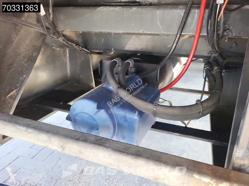نصف مقطورة Fliegl SDS 550T 3 axles Steering...