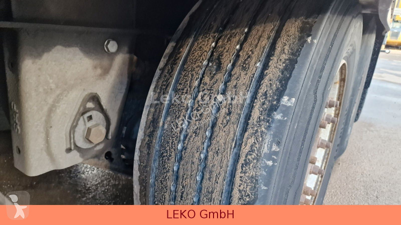 نصف مقطورة Fruehauf FRIGO SEMI 39T Vector...