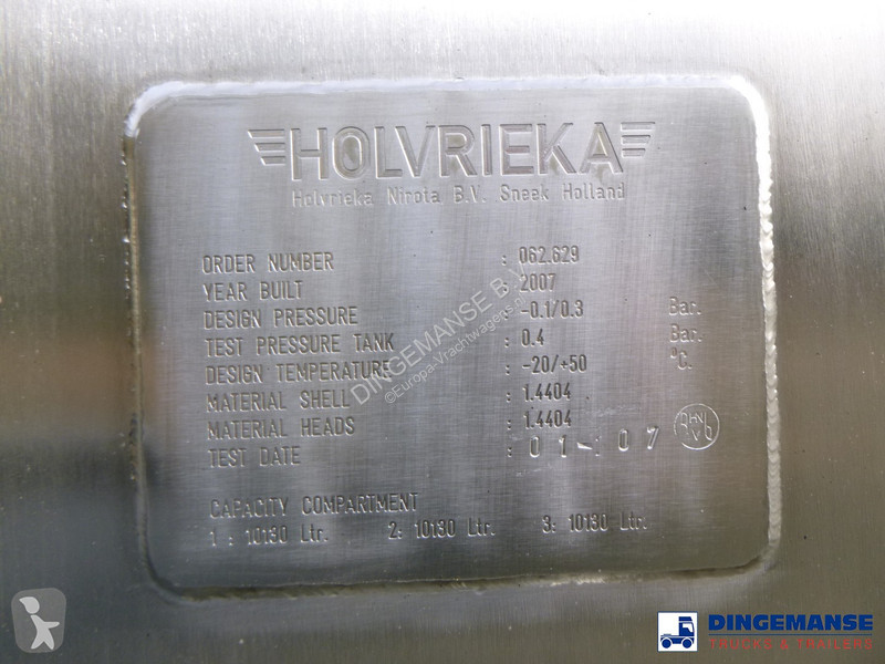 Semiremorca Burg Food tank inox 30.3 m3 / 3 comp