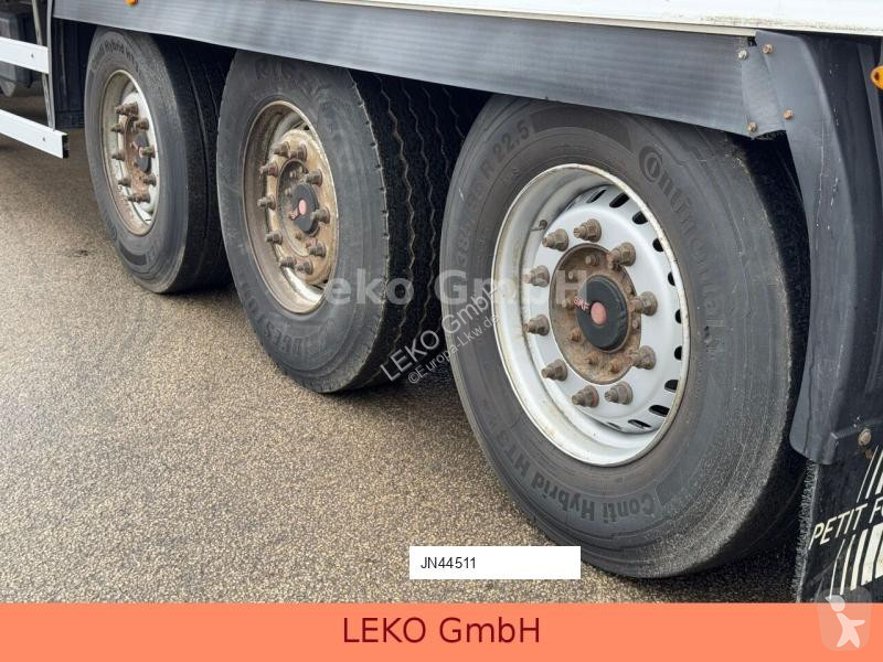 Semitrailer Fruehauf FST 4 FC Mit Carrier Vic...