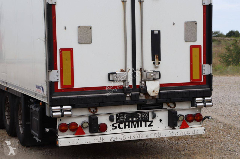 Semirremolque Schmitz Cargobull SCB*S3B