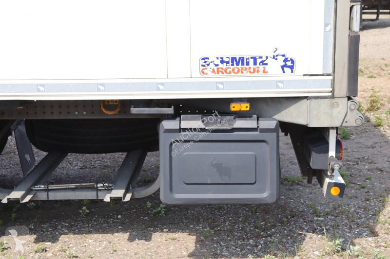 Semirremolque Schmitz Cargobull SCB*S3B