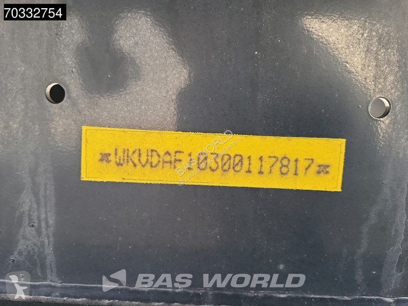 نصف مقطورة Kässbohrer XS Tailgate Koffer BPW