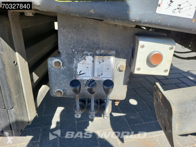 نصف مقطورة Faymonville MAX 100 Steering Axle Ramps
