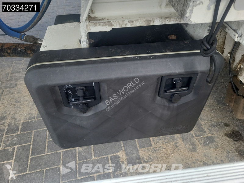 Félpótkocsi  APK 03-2027 39.000 Ltrs Lift Axle...