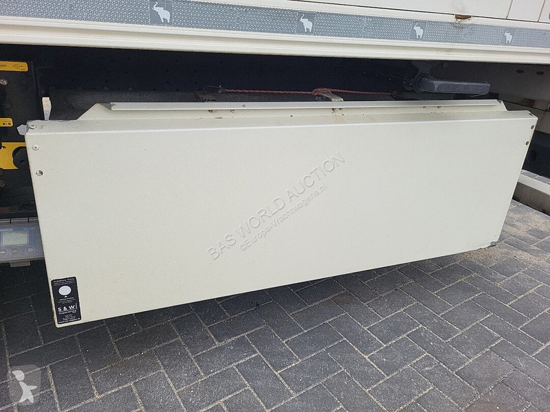 Semiremorca Schmitz Cargobull SCB*S3B