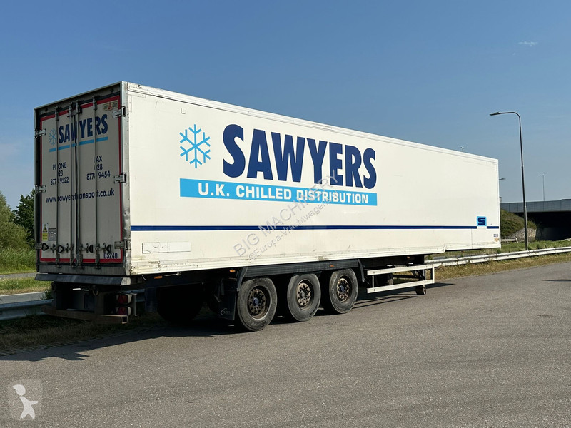 Semitrailer  Meat Hook Thermo King SLXE 400