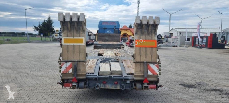 Semiremorca  Naczepa niskopodwoziowa 3 osiowa...