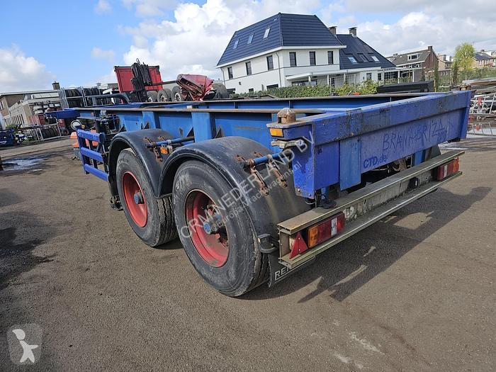 Semitrailer Renders 2 axle 20 ft container...