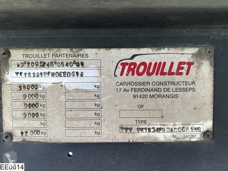 Semitrailer Trouillet Koel vries Carrier Vector...