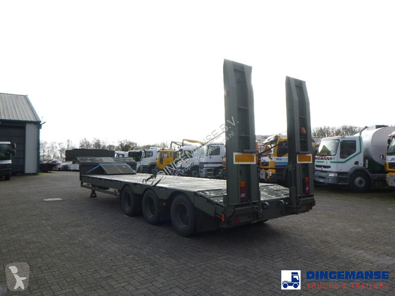 نصف مقطورة Broshuis 3-axle semi-lowbed trailer...