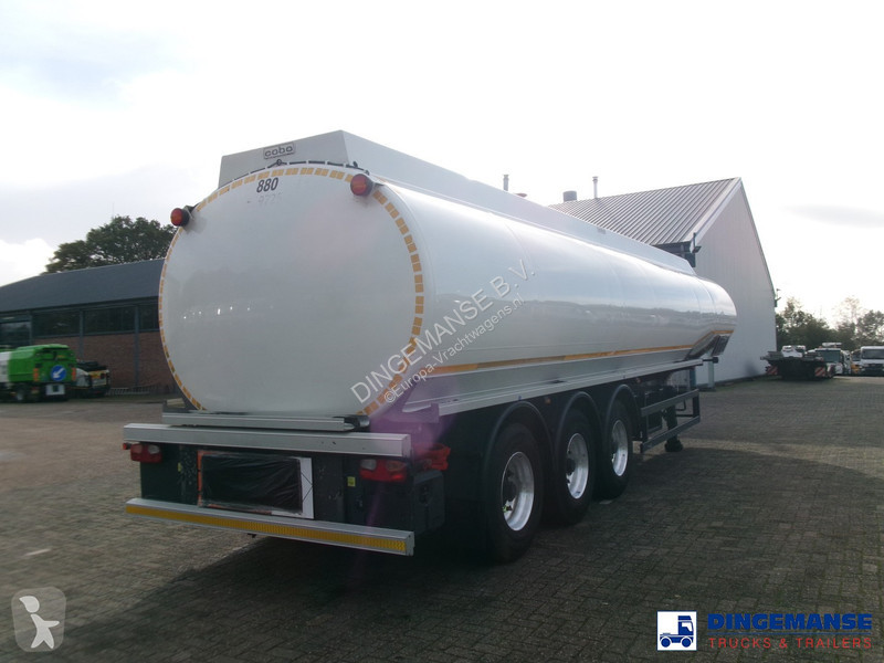 Semiremorca Cobo Fuel tank alu 44.7 m3 / 6 comp