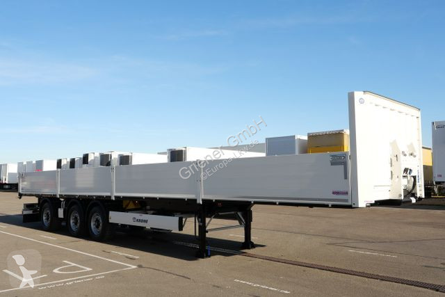 Semitrailer Krone...