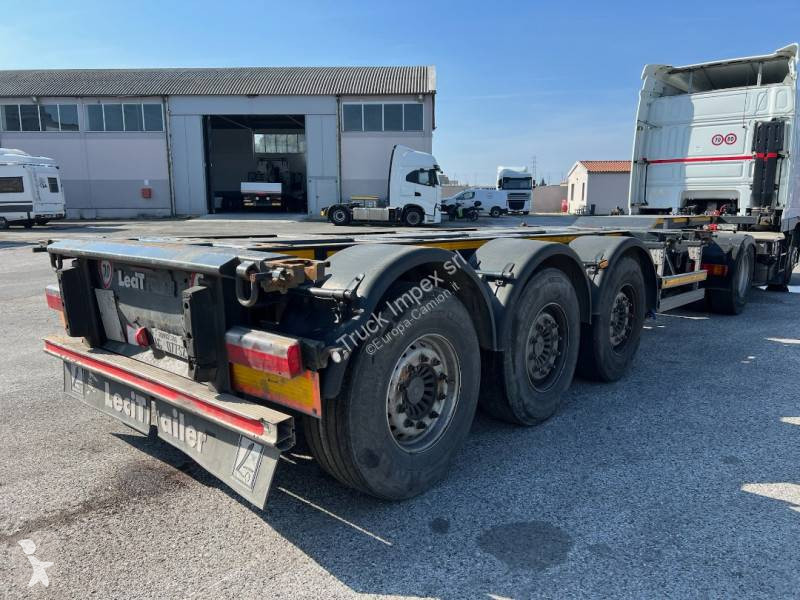 Semirimorchio Lecitrailer Telescopica 3 assi