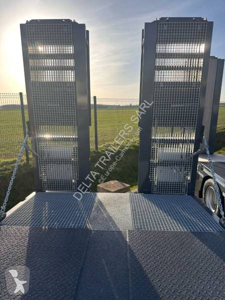 Semitrailer Nooteboom Nacelle - Caillbotis +...