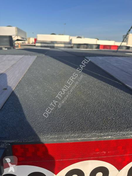 Semitrailer Nooteboom Extensible