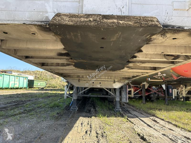 Semitrailer Benalu  Fond mouvant
