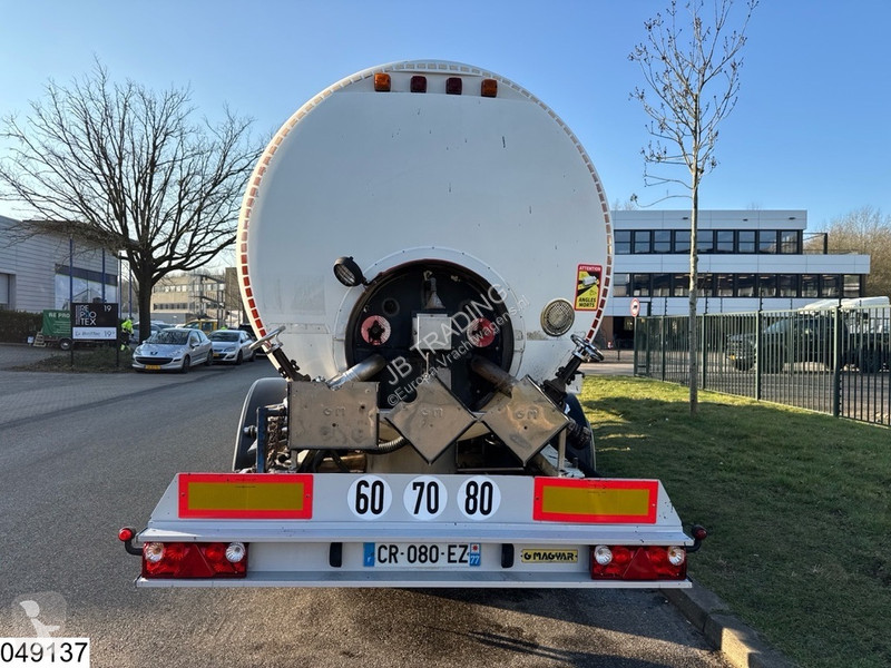 Semi reboque Magyar Bitum 30.000 liter, 1 Comp