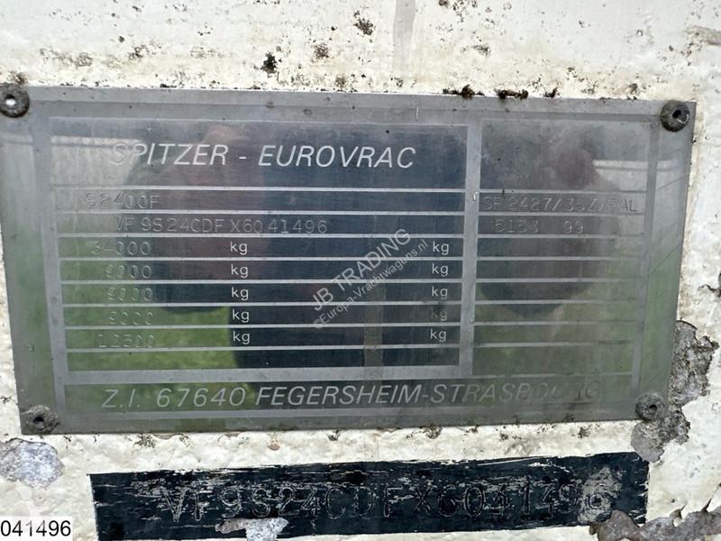 Semi reboque Spitzer Silo 60300 Liter SILO / FUEL