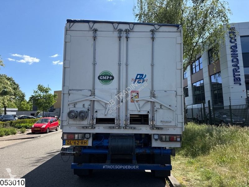 Semiremorca Cuppers Kipper