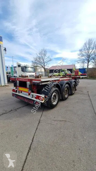 Semitrailer Schwarzmüller kurzes 3- Achs...