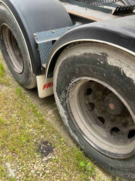 Semitrailer Fruehauf PORTE CONTAINER 2 ESSIEUX...