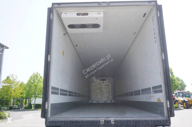 Semitrailer Schmitz Cargobull refrigerated...