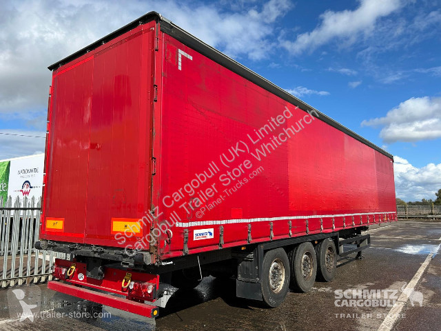 نصف مقطورة Schmitz Cargobull Curtainsider...