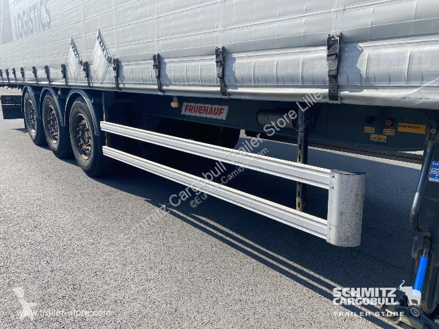 Semitrailer Fruehauf Semitrailer Curtainsider...