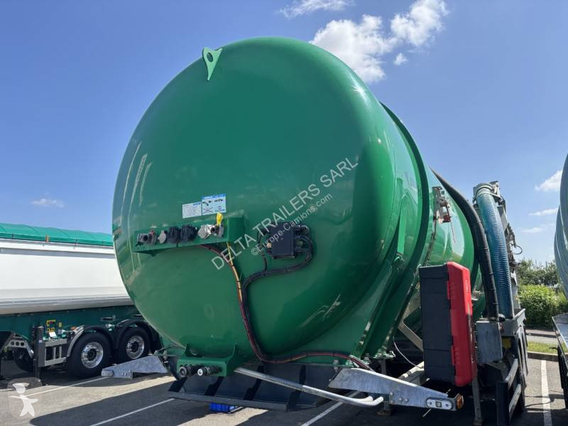 Semitrailer D-TEC à bras 30m3 pour effluents