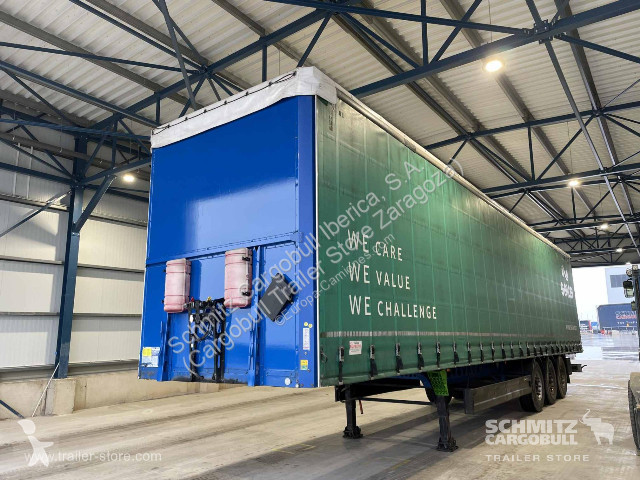 Semitrailer Berger Curtainsider Standard