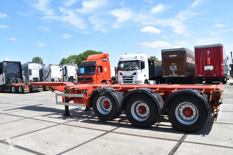 Semiremorca Nooteboom containerchassis - LIFT...