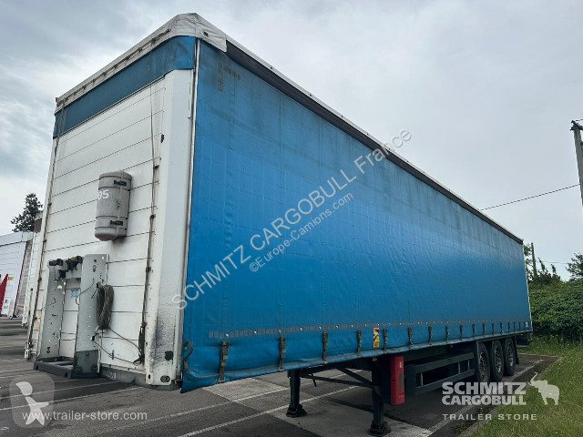Semitrailer Schmitz Cargobull Semitrailer...