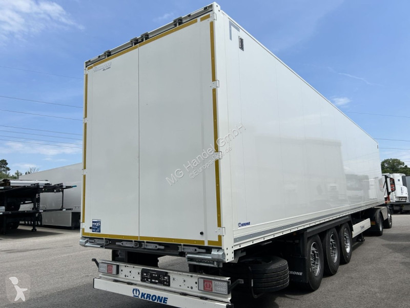 Semitrailer Krone SDK27 Dryliner  Koffer...