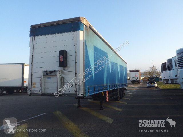 Semitrailer Schmitz Cargobull Semitrailer...