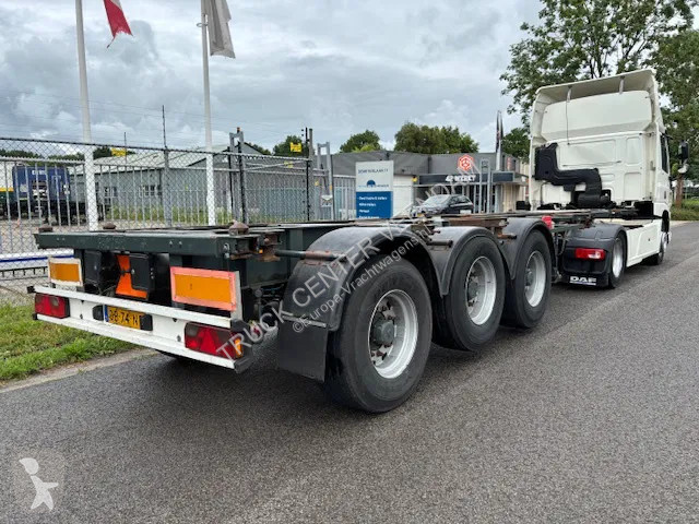 Semitrailer Pacton Containerchassis 20/30ft 2...