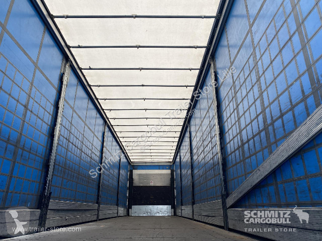 Semitrailer Schmitz Cargobull Semitrailer...