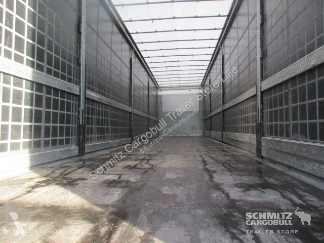 Semitrailer Schmitz Cargobull Semitrailer...