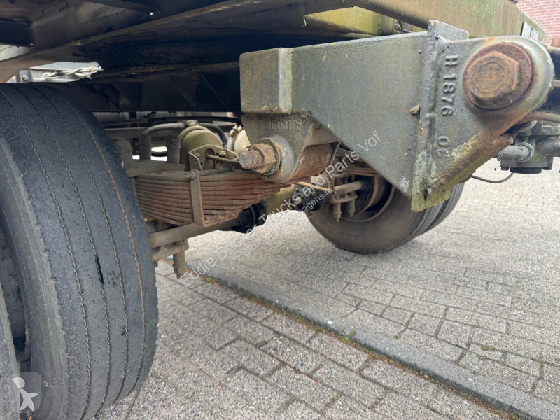 نصف مقطورة Jumbo 2 AXLE STEEL SUSPENSION