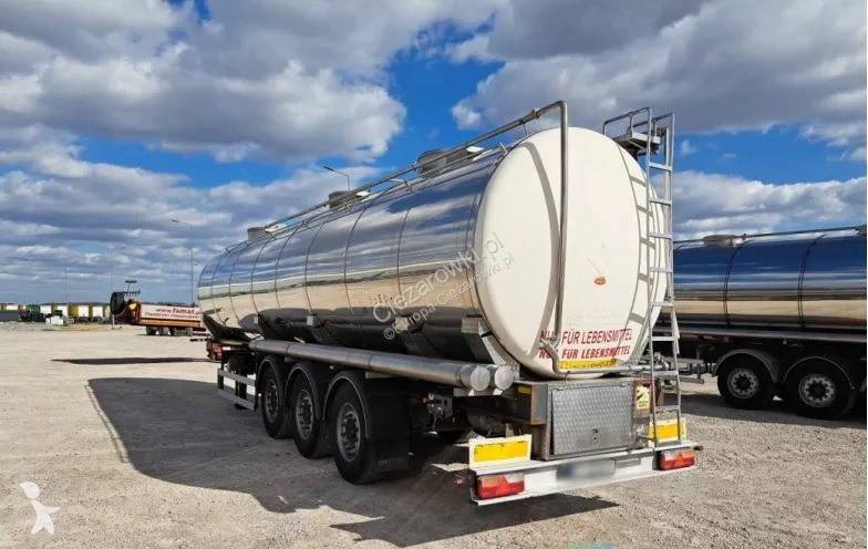 Semitrailer Wielton 36 t food cistern / 3 chambers