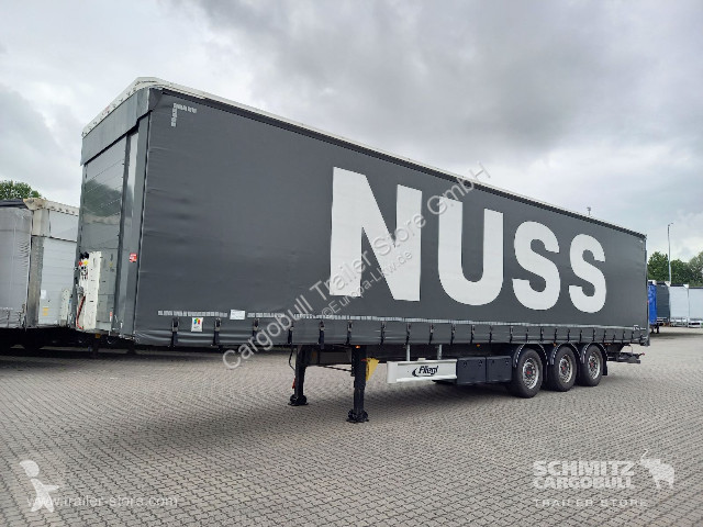 Semitrailer Fliegl Curtainsider Coil Getränke