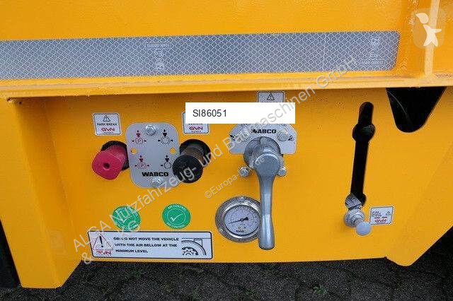Oplegger  GVN 3GVN. Gelenkt. Hydr. Rampen....