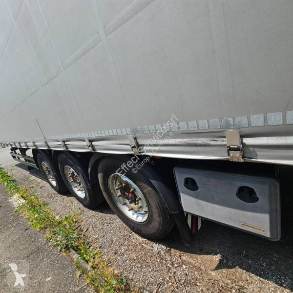 Semitrailer Schwarzmüller
