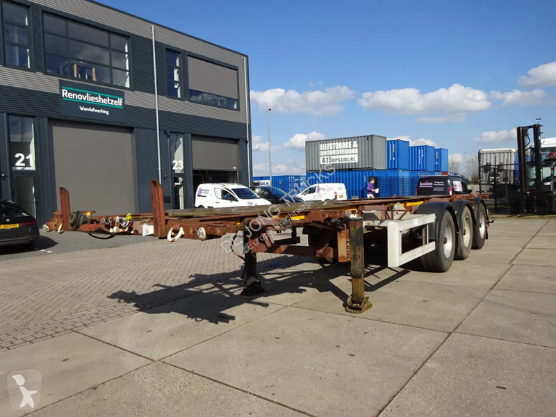 Semitrailer Van Hool Tank Chassis 20 + 30 FT /...