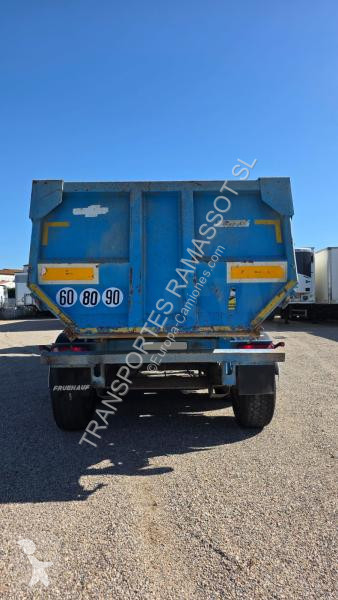 Semitrailer Fruehauf  Benne 38 T – 3 essieux