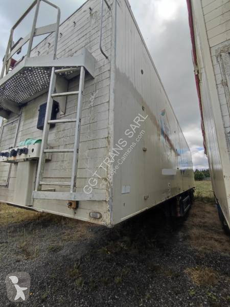 Semitrailer Benalu